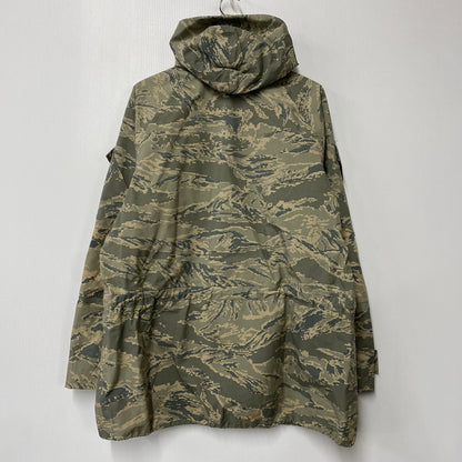 【中古品】【メンズ】 U.S AIR FORCE ユーエス・エアフォース 8415-01-547-3512 APECS エイペックス ABU DIGITAL TIGER GORE-TEX PARKA デジタル タイガー ゴアテックス パーカ アウター 146-260515-ya-08-izu サイズ：M-R カラー：マルチ 万代Net店