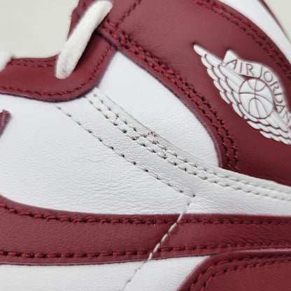【中古美品】【メンズ】 NIKE ナイキ DZ5485-160 AIR JORDAN 1 RETRO HIGH OG エア ジョーダン ワン レトロ ハイ オージー スニーカー シューズ 靴 160-260515-cs-16-izu サイズ：26.5cm カラー：WHITE/TEAM RED 万代Net店