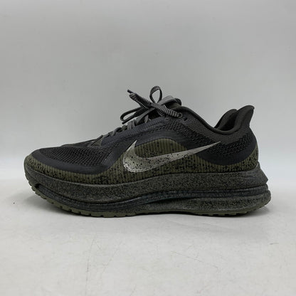 【中古品】【メンズ】 NIKE ナイキ PEGASUS PREMIUM IM6000-264 ペガサス プレミアム スニーカー シューズ 靴 160-260516-as-20-izu サイズ：28.5cm カラー：LIGHT LODEN/DARK CHARCOAL/DEEP PEWTER/METALLIC MEDIUM ASH 万代Net店