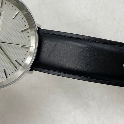 【中古品】【メンズ/レディース】 DANIEL WELLINGTON ダニエル ウェリントン DW00100832 CLASSIC DAY DATE QUARTZ クラシック デイデイト クオーツ 腕時計 時計 198-260525-ya-08-izu カラー：白×黒 万代Net店