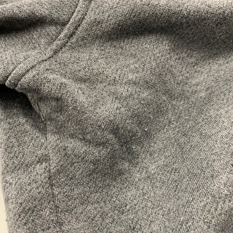 【中古品】【メンズ】 LOUIS VUITTON ルイ・ヴィトン LV LOGO LEATHER PATCH ZIPUP HOODED SWEAT SHIRT RM142Q H6Y51WJUH LVロゴ レザーパッチ ジップアップ フーディー パーカー 179-260516-as-11-izu サイズ：M カラー：グレー 万代Net店