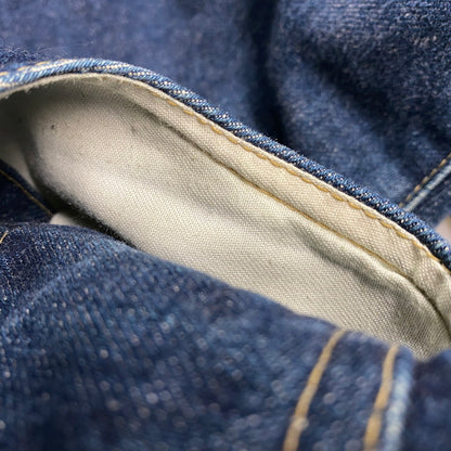 【中古品】【メンズ】 Levi's リーバイス 701XX DENIM PANTS デニムパンツ 日本製 刻印J22 シンチバック 赤耳 復刻 ジーンズ ボトムス 157-260524-as-33-izu サイズ：27×34 カラー：インディゴ 万代Net店