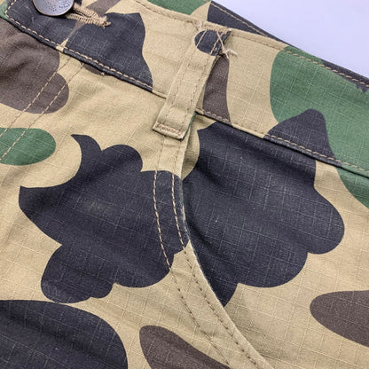 【中古品】【メンズ】 OLD A BATHING APE オールド アベイシングエイプ CAMO SHORTS カモ ナイロン ショーツ パンツ ボトムス 153-260517-kh-13-izu サイズ：L カラー：マルチ 万代Net店