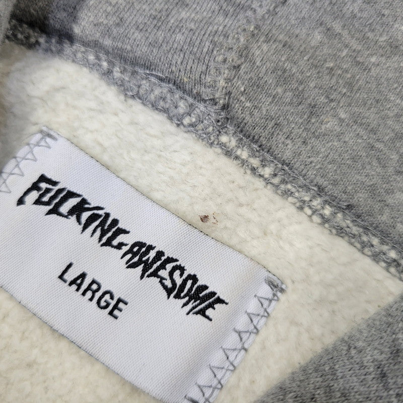 【中古品】【メンズ】 FUCKING AWESOME ファッキングオーサム GRAPHIC PULLOVER HOODIE グラフィック プルオーバー フーディー トップス 長袖 142-260710-cs-17-izu サイズ：L カラー：グレー 万代Net店