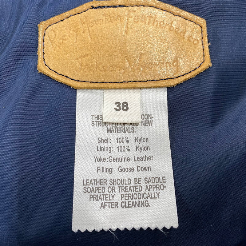 【中古品】【メンズ】 ROCKY MOUNTAIN FEATHERBED ロッキーマウンテンフェザーベッド WESTERN YOKE DOWN VEST ウエスタン ヨーク ダウン ベスト アウター 145-260518-cs-11-izu サイズ：38 カラー：ネイビー 万代Net店