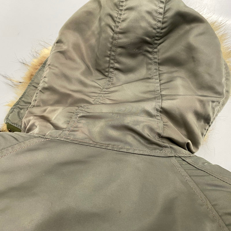 【現状渡し品】【メンズ】 U.S.AIR FORCE ユーエスエアフォース COYOTE FUR CONMAR ZIP コヨーテファー コンマ―ジップ 黒タグ SKYLINE CLOTHING社製 60S N-3B FLIGHT JACKET フライト ジャケット アウター 146-260518-cs-10-izu サイズ：不明 カラー：カーキ 万代Net店