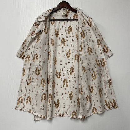 【中古品】【メンズ】 DOG TOWN ドッグタウン DRAGON OPEN COLLAR SHIRT ドラゴン オープンカラーシャツ 黒龍 半袖 146-260610-as-07-izu カラー：ホワイト系 万代Net店