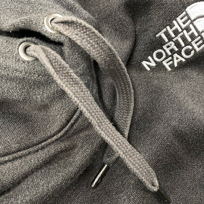 【現状渡し品】【メンズ】 THE NORTH FACE ザ・ノースフェイス HOODED SWEATSHIRT NF0A3X8S フーデッドスウェットシャツ パーカー 長袖 トップス 144-260607-as-34-izu サイズ：S カラー：チャコール 万代Net店