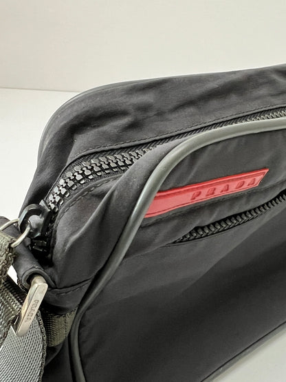【現状渡し品】【メンズ】 PRADA SPORTS プラダ スポーツ CROSSBODY BAG 4V0454 クロスボディバッグ カバン ショルダーバッグ 178-260703-kk-03-hon カラー：グレー系 万代Net店