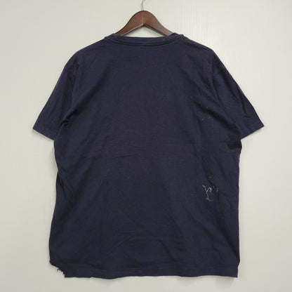【現状渡し品】【メンズ】 SKY 燃えよドラゴンPRINT SS TEE プリント ショートスリーブ ティー トップス 半袖 146-260522-cs-15-izu サイズ：L カラー：ネイビー 万代Net店