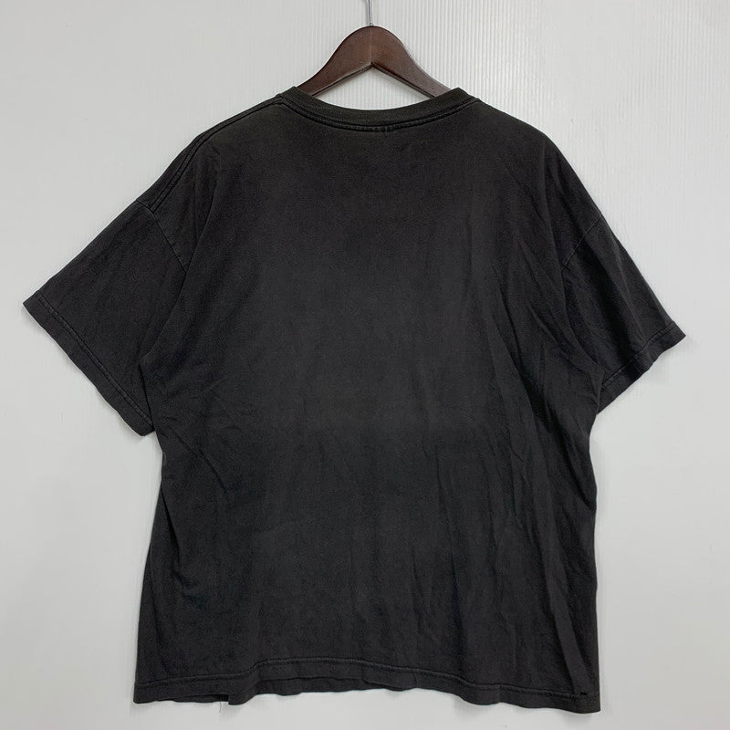【現状渡し品】【メンズ】 OZZY OSBOURNE オジーオズボーン CRONIES クロニーズ c1996 90S RETIREMENT SUCKS TOUR SS TEE リタイアメント サックス ツアー ショートスリーブ ティー トップス 半袖 146-260525-cs-11-izu サイズ：L カラー：ブラック 万代Net店