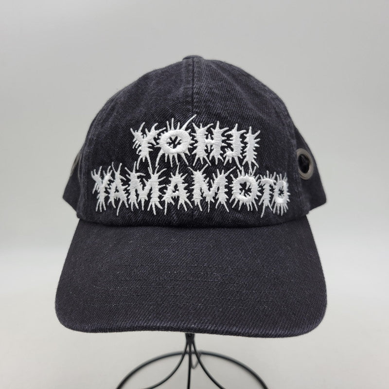 【中古品】【メンズ/レディース】 Supreme シュプリーム × Y'S BY YOHJI YAMAMOTO ワイズ ヨウジヤマモト GROMMET 6-PANEL グロメット 6 パネル キャップ 帽子 185-260526-as-04-izu サイズ：ONE SIZE（58cm） カラー：ブラック 万代Net店