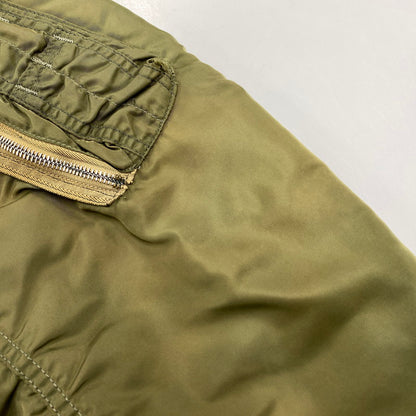 【現状渡し品】【メンズ】 ALPHA INDUSTRIES アルファインダストリーズ MA-1 FLIGHT JACKET 1615-573-8335 フライトジャケット USA製 145-260527-as-20-izu サイズ：M カラー：カーキ/オレンジ 万代Net店