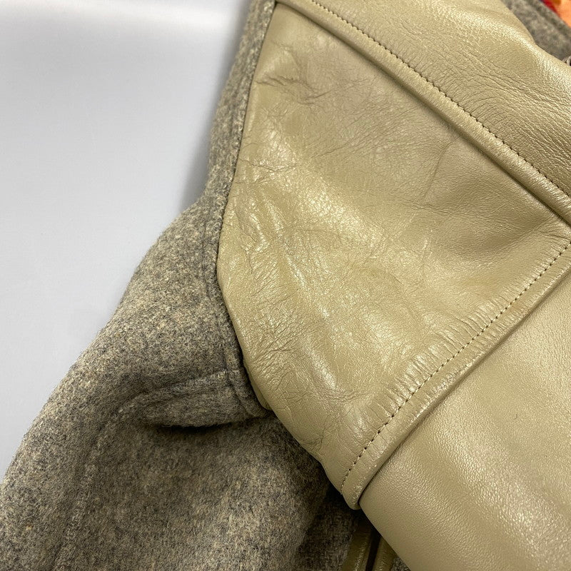 【現状渡し品】【メンズ】 STYLE EYES スタイルアイズ 東洋エンタープライズ M16487 M16488 CROSS PATCH WOOL LEATHER STADIUM JACKET クロス パッチ ウール レザー スタジアム ジャケット アウター 146-260525-cs-02-izu サイズ：40 カラー：グレー×ベージュ 万代Net店