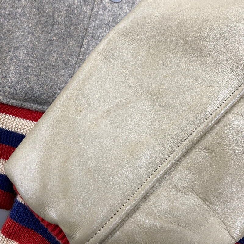 【現状渡し品】【メンズ】 STYLE EYES スタイルアイズ 東洋エンタープライズ M16487 M16488 CROSS PATCH WOOL LEATHER STADIUM JACKET クロス パッチ ウール レザー スタジアム ジャケット アウター 146-260525-cs-02-izu サイズ：40 カラー：グレー×ベージュ 万代Net店