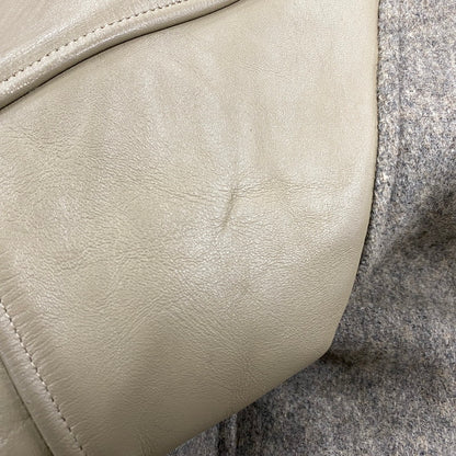 【現状渡し品】【メンズ】 STYLE EYES スタイルアイズ 東洋エンタープライズ M16487 M16488 CROSS PATCH WOOL LEATHER STADIUM JACKET クロス パッチ ウール レザー スタジアム ジャケット アウター 146-260525-cs-02-izu サイズ：40 カラー：グレー×ベージュ 万代Net店