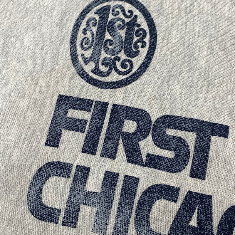 【現状渡し品】【メンズ】 CHAMPION チャンピオン 90S 刺繍タグ FIRST CHICAGO REVERSE WEAVE SWEAT SHIRTファースト・シカゴ リバース・ウィーブ スウェットシャツ トップス 長袖 146-260529-ya-12-izu サイズ：XL カラー：グレー 万代Net店