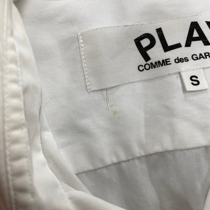 【中古品】【メンズ】 COMME DES GARCONS コムデギャルソン CDG PLAY AZ-B002 SHIRT RED HEART シーディージー プレイ シャツ レッド ハート トップス 長袖 140-260529-cs-04-izu サイズ：S カラー：ホワイト 万代Net店