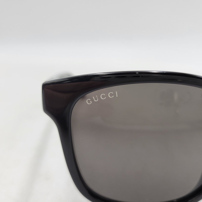【中古品】【メンズ/レディース】 GUCCI グッチ SQUARE SUNGLASSES GG0637SK スクエア サングラス 183-260530-as-24-izu サイズ：56□18-150 カラー：ブラック 万代Net店