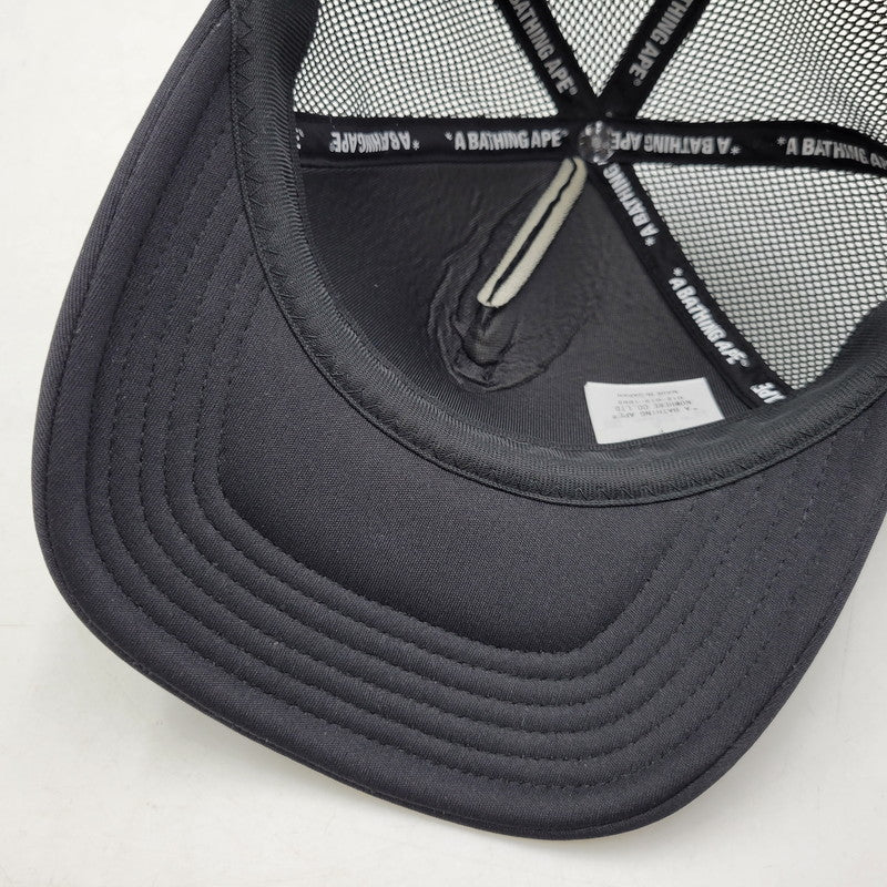【中古品】【メンズ/レディース】 A BATHING APE アベイシングエイプ 001CPL802002L CRYSTAL STONE STA LOGO MESH CAP クリスタル ストーン ロゴ メッシュ キャップ 帽子 185-260530-kh-01-izu サイズ：F カラー：ブラック 万代Net店