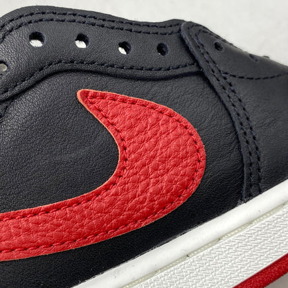【中古美品】【メンズ】 NIKE ナイキ AIR JORDAN 1 RETRO LOW OG IW6276-001 エア ジョーダン 1 レトロ ロー OG スニーカー 靴 160-260602-as-04-izu サイズ：27cm カラー：BLACK/BLACK-VARSITY RED 万代Net店