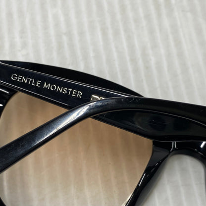 【中古品】【メンズ/レディース】 GENTLE MONSTER ジェントルモンスター ROSY SUNGLASSES ロージー サングラス 服飾雑貨 203-260603-cs-06-izu サイズ：64口19-154 カラー：ブラック×ブラウン系 万代Net店