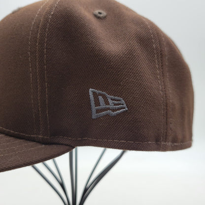 【中古品】【メンズ/レディース】 NEW ERA ニューエラ TORONTO BLUE JAYS BASEBALL CAP トロント ブルージェイズ ベースボールキャップ 帽子 服飾雑貨 185-260603-ay-15-izu サイズ：8(63.5cm) カラー：BURNT WOOD 万代Net店