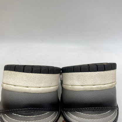 【現状渡し品】【メンズ/レディース】 NIKE ナイキ × ERIC HAZE エリックヘイズ DUNK LOW PREMIUM 306793-101 ダンク ロー プレミアム スニーカー 靴 160-260602-as-06-izu サイズ：26cm カラー：WHITE/BLACK-MED GREY 万代Net店