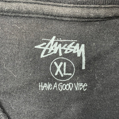 【現状渡し品】【メンズ】 STUSSY ステューシー 金タグ GRAPHIC WORLD TOUR TEE グラフィック ワールド ツアー Tシャツ トップス 半袖 142-260606-ya-11-izu サイズ：XL カラー：BLACK 万代Net店