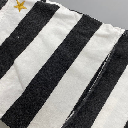 【現状渡し品】【メンズ】 STUSSY メキシコ製 STRIPE WORLD TOUR TEE ストライプ ワールド ツアー Tシャツ トップス 半袖 142-260608-ya-09-izu サイズ：XL カラー：ブラック×ホワイト 万代Net店