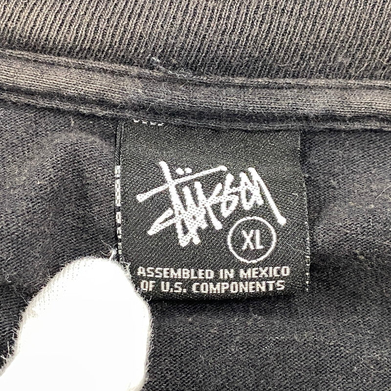 【現状渡し品】【メンズ】 STUSSY ステューシー メキシコ製 TAKA HAYASHI OLD ENGLISH WORLD TOUR TEE タカ ハヤシ オールド イングリッシュ ワールド ツアー Tシャツ トップス 142-260602-kh-04-izu サイズ：XL カラー：ブラック 万代Net店