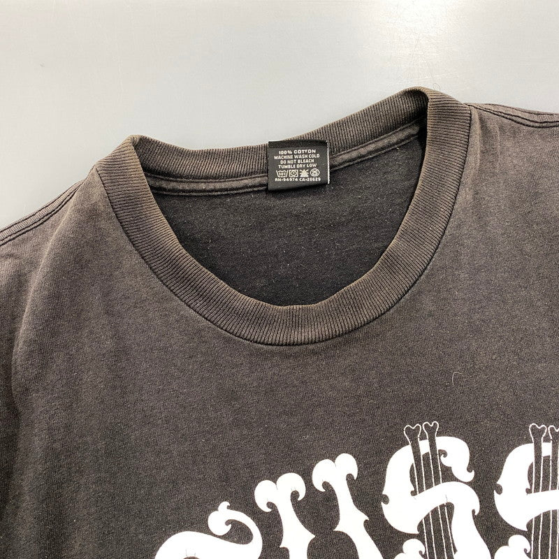 【現状渡し品】【メンズ】 STUSSY ステューシー メキシコ製 TAKA HAYASHI OLD ENGLISH WORLD TOUR TEE タカ ハヤシ オールド イングリッシュ ワールド ツアー Tシャツ トップス 142-260602-kh-04-izu サイズ：XL カラー：ブラック 万代Net店