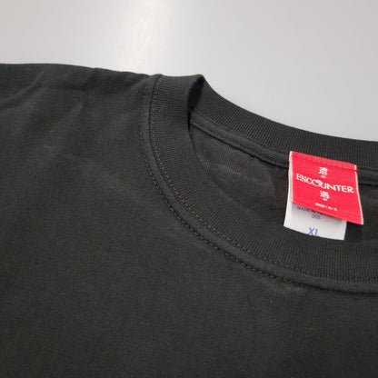 【中古品】【メンズ】 ENCOUNTER MIKA PIKAZO T-SHIRT 遭遇 忍野忍 半袖 Tシャツ 142-260602-as-10-izu サイズ：XL カラー：ブラック 万代Net店