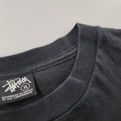 【中古品】【メンズ】 STUSSY ステューシー × KOSTAS コスタス 7TH ANNIVERSARY TEE 7周年 Tシャツ 新宿チャプト メキシコ製 142-260602-as-23-izu サイズ：XL カラー：ブラック 万代Net店