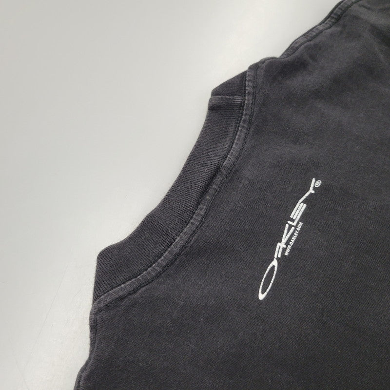 【中古品】【メンズ】 OAKLEY オークリー SURFBOARD GRAPHIC S/S TEE サーフボード グラフィック 半袖 Tシャツ 146-260602-as-25-izu カラー：ブラック 万代Net店