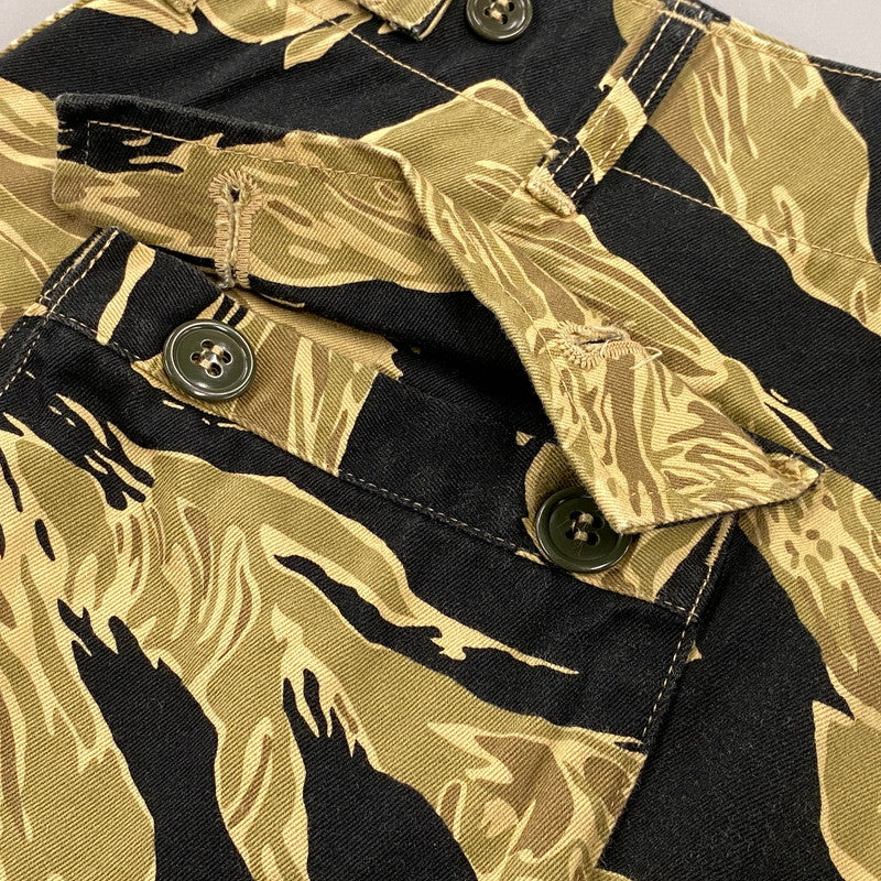 【中古品】【メンズ】 BUZZ RICKSON'S バズリクソンズ BR51904 GOLD TIGER PATTERNS SHORTS ゴールド タイガー パターン ショーツ パンツ ボトムス ズボン 156-260603-cs-15-izu サイズ：A-L カラー：マルチ 万代Net店