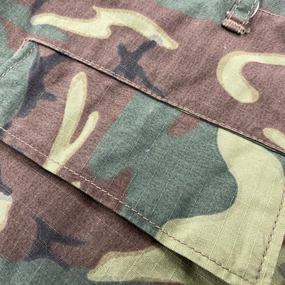 【中古品】【メンズ】 BUZZ RICKSON'S バズリクソンズ BR52532 TROUSERS, MAN'S, CAMOUFLAGE COTTON, WIND RESISTANT POPLIN, CLASS 2 SHORTS ショーツ パンツ ボトムス ズボン 156-260603-cs-03-izu サイズ：LARGE SHORT カラー：マルチ 万代Net店