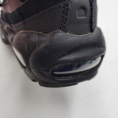 【中古品】【メンズ/レディース】 NIKE ナイキ AIR MAX 95 ESSENTIAL CI3705-001 エアマックス 95 エッセンシャル スニーカー シューズ 靴 160-260603-ay-04-izu サイズ：26cm カラー：BLACK/BLACK-DARK GREY 万代Net店