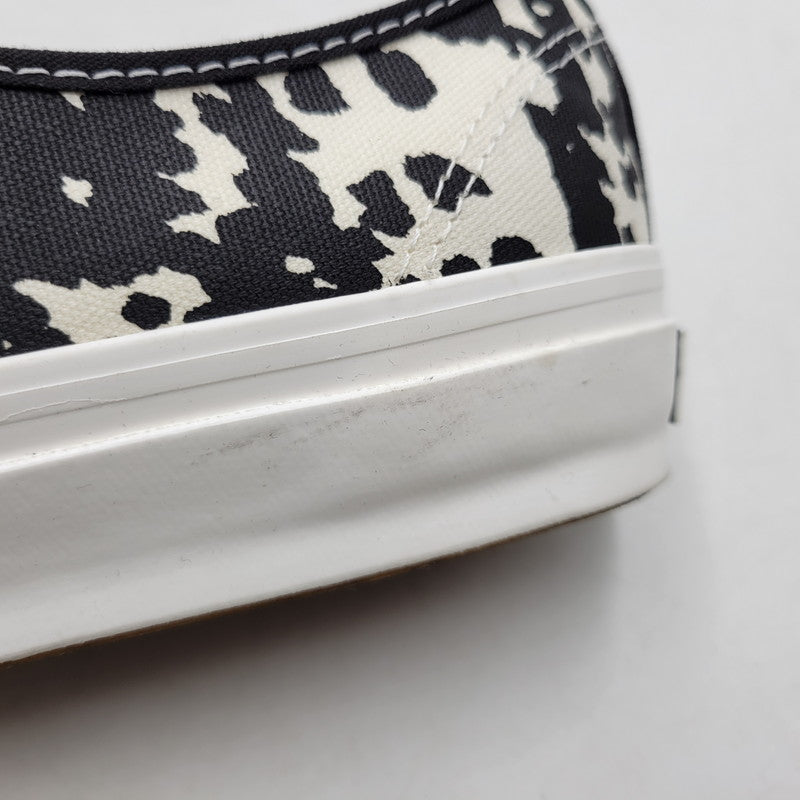 【中古品】【メンズ】 VANS バンズ AUTHENTIC 44 COW BLACK MARSHMALLOW 721356 オーセンティック 44 カウブラック マシュマロ スニーカー シューズ 靴 162-260603-ay-12-izu サイズ：30cm カラー：ホワイト×ブラック 万代Net店