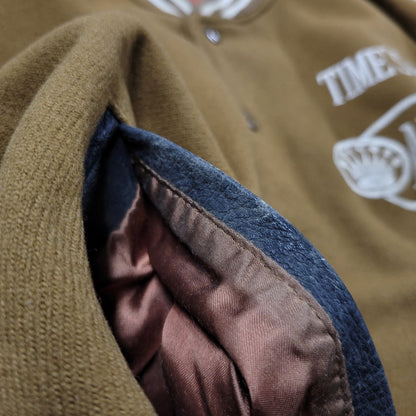 【現状渡し品】【メンズ】 BGS STADIUM JACKET スタジアムジャケット スタジャン アウター 146-260608-as-18-izu カラー：ブラウン×ブラック 万代Net店
