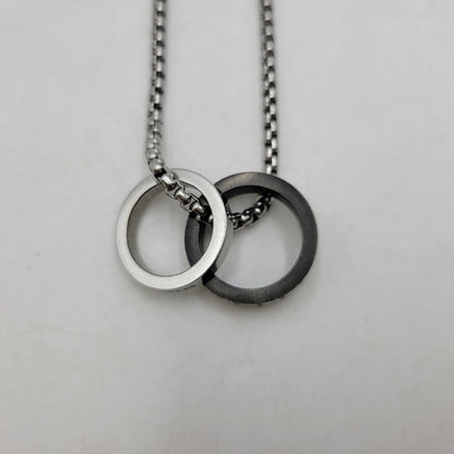 【中古品】【メンズ/レディース】 DIESEL ディーゼル DOUBLE RING NECKLACE DX1168040 ダブルリング ネックレス アクセサリー 192-260618-as-14-izu カラー：シルバー 万代Net店