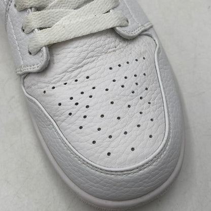 【中古品】【メンズ】 NIKE ナイキ WMNS AIR JORDAN 1 LOW SE CZ4776-100 ウィメンズ エア ジョーダン 1 ロー SE スニーカー 靴 160-260607-as-11-izu サイズ：28.5cm カラー：WHITE/METALLIC GOLD-WHITE 万代Net店