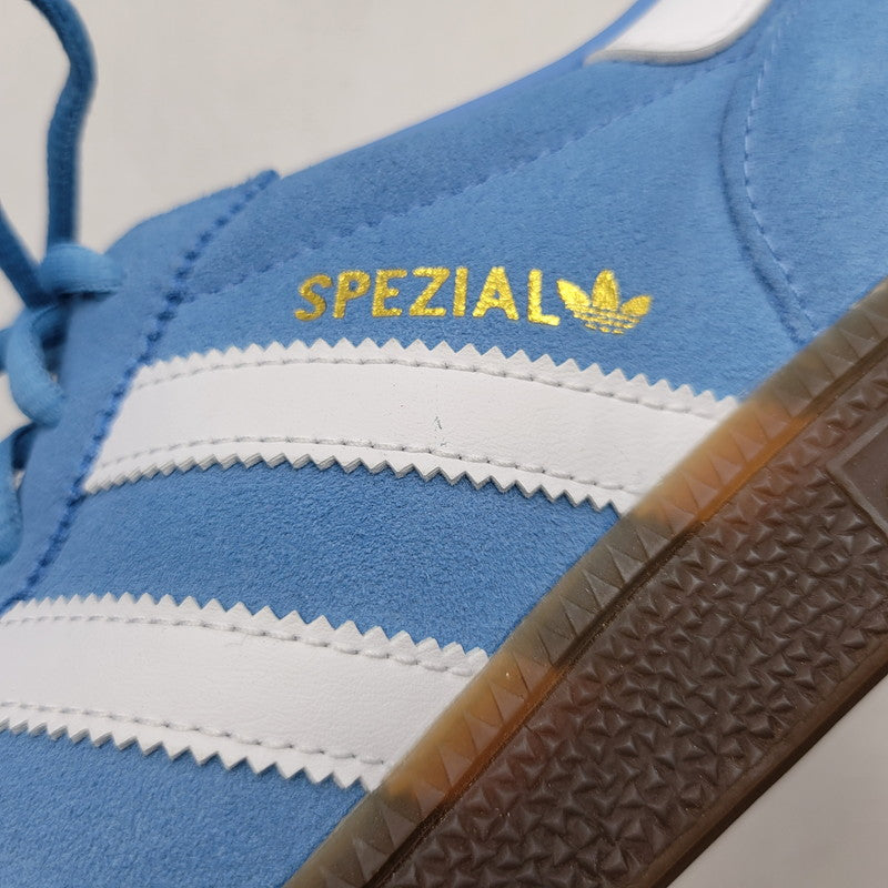 【中古品】【メンズ】 ADIDAS アディダス BD7632 HANDBALL SPEZIAL ハンドボール スペツィアル スニーカー シューズ 靴 161-260618-cs-15-izu サイズ：28cm カラー：LIGHT BLUE/FOOTWEAR WHITE 万代Net店