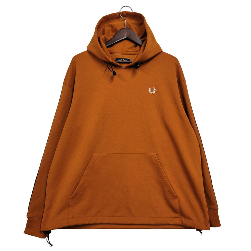 【中古品】【メンズ】 FRED PERRY フレッドペリー TRACK PULLOVER HOODIE F1790 トラック プルオーバー フーディ パーカー 141-260614-as-09-izu サイズ：M カラー：オレンジ 万代Net店