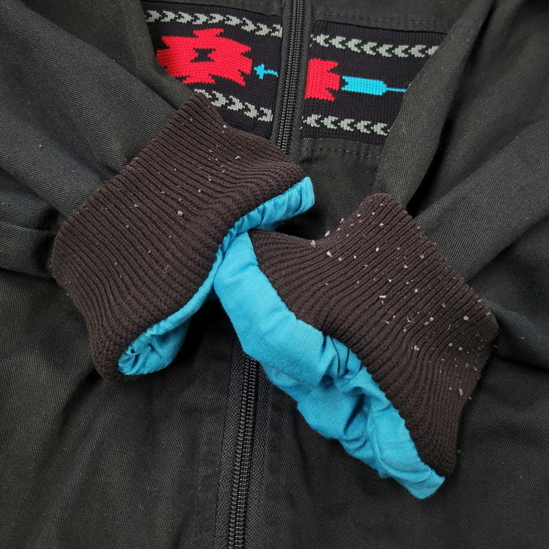 【中古品】【メンズ】 K-PRODUCTS Kプロダクツ NATIVE PATTERN SWING TOP ネイティブパターン スウィングトップ USA製 ジャケット 146-260614-as-11-izu サイズ：XL カラー：ブラック 万代Net店