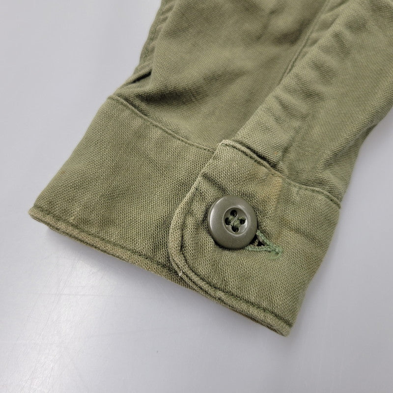 【中古品】【メンズ】 U.S.ARMY アメリカ陸軍 8405-781-8947 MILITARY SHIRT ミリタリー シャツ トップス 146-260620-kh-04-izu サイズ：15 1/2×33 カラー：カーキ 万代Net店