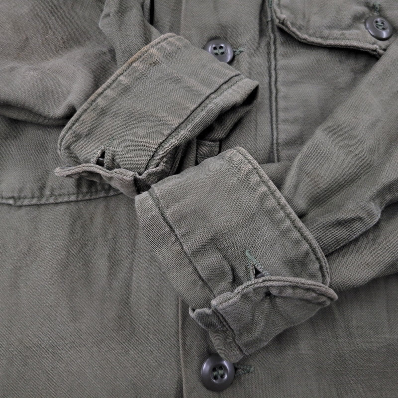 【中古品】【メンズ】 U.S.ARMY アメリカ陸軍 8405-781-8947 MILITARY SHIRT ミリタリー シャツ トップス 146-260620-kh-04-izu サイズ：15 1/2×33 カラー：カーキ 万代Net店