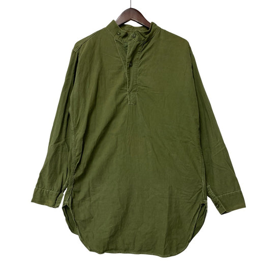 【中古品】【メンズ】 USED SWEDISH ARMY スウェディッシュアーミー スウェーデン軍 M-55 PULLOVER SHIRT プルオーバーシャツ 長袖 146-260618-as-08-izu カラー：グリーン系 万代Net店