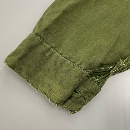 【中古品】【メンズ】 USED SWEDISH ARMY スウェディッシュアーミー スウェーデン軍 M-55 PULLOVER SHIRT プルオーバーシャツ 長袖 146-260618-as-08-izu カラー：グリーン系 万代Net店