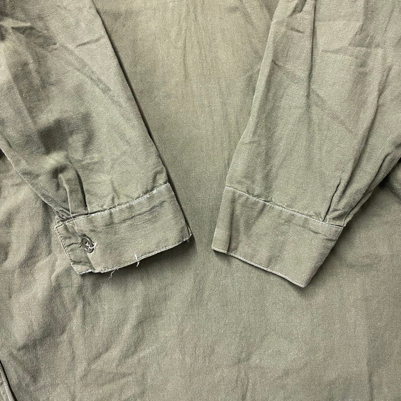 【中古品】【メンズ】 USED SWEDISH ARMY スウェディッシュアーミー スウェーデン軍 M-55 PULLOVER SHIRT プルオーバーシャツ 長袖 146-260618-as-08-izu カラー：グリーン系 万代Net店